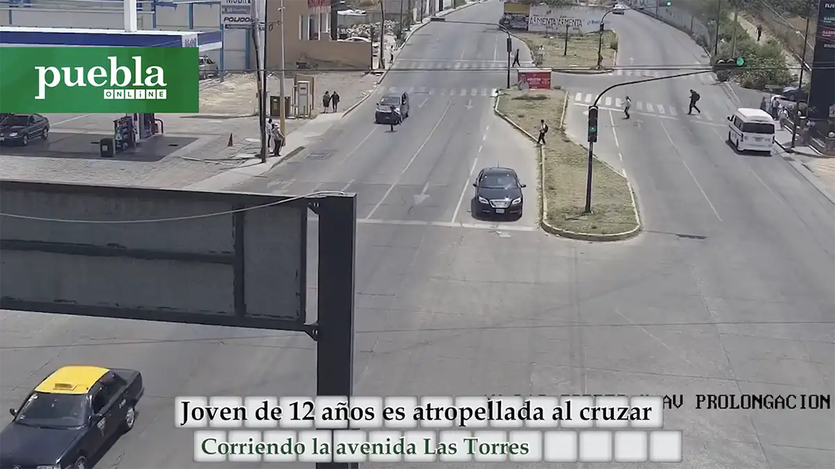 Joven de 12 años es atropellada al cruzar corriendo la avenida Las Torres en Puebla